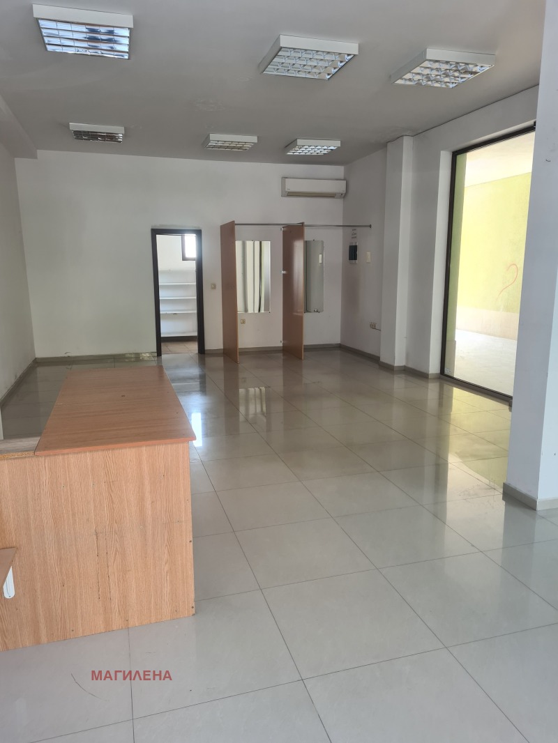 En renta  Comercio Plovdiv , Vastanicheski , 70 metros cuadrados | 60587553