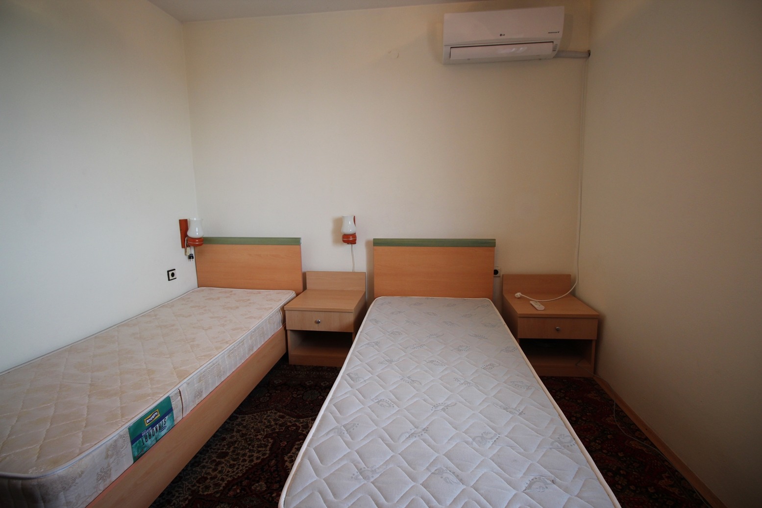 Дава под наем КЪЩА, гр. Бургас, Ветрен, снимка 15 - Къщи - 54640845