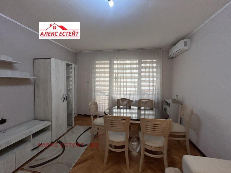 Kiadó  1 hálószoba Ruse , Alei Vazrazsdane , 75 négyzetméter | 38767085 - kép [4]