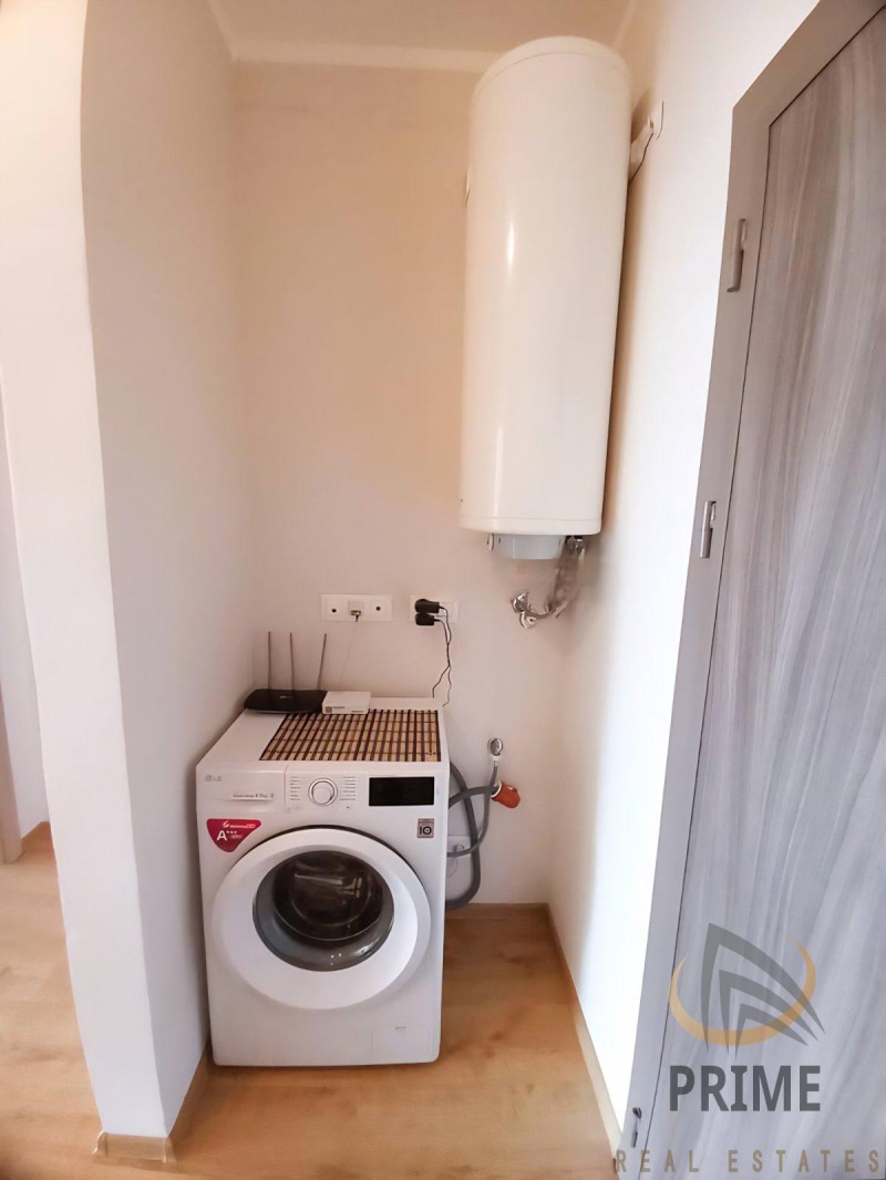 Do wynajęcia  1 sypialnia Burgas , Zornica , 77 mkw | 40319046 - obraz [7]