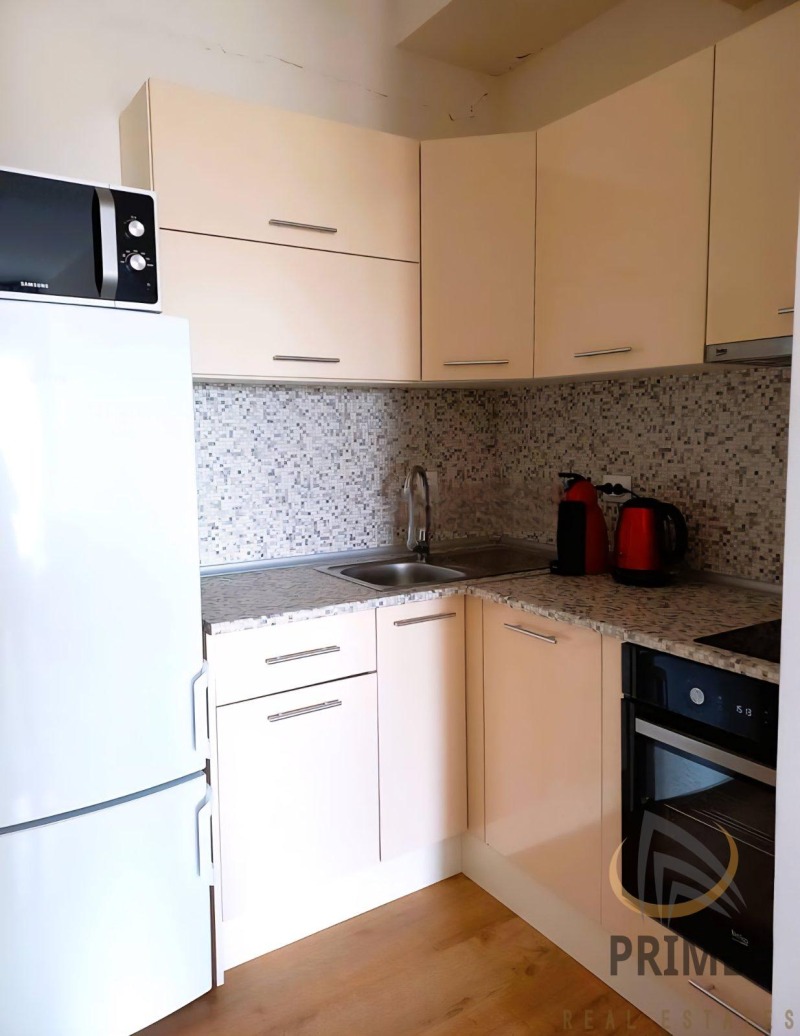 Do wynajęcia  1 sypialnia Burgas , Zornica , 77 mkw | 40319046 - obraz [2]
