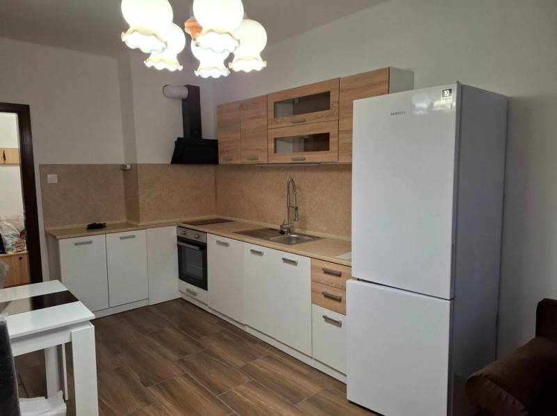 En renta  3 dormitorios Sofia , Mladost 2 , 88 metros cuadrados | 84236449 - imagen [2]