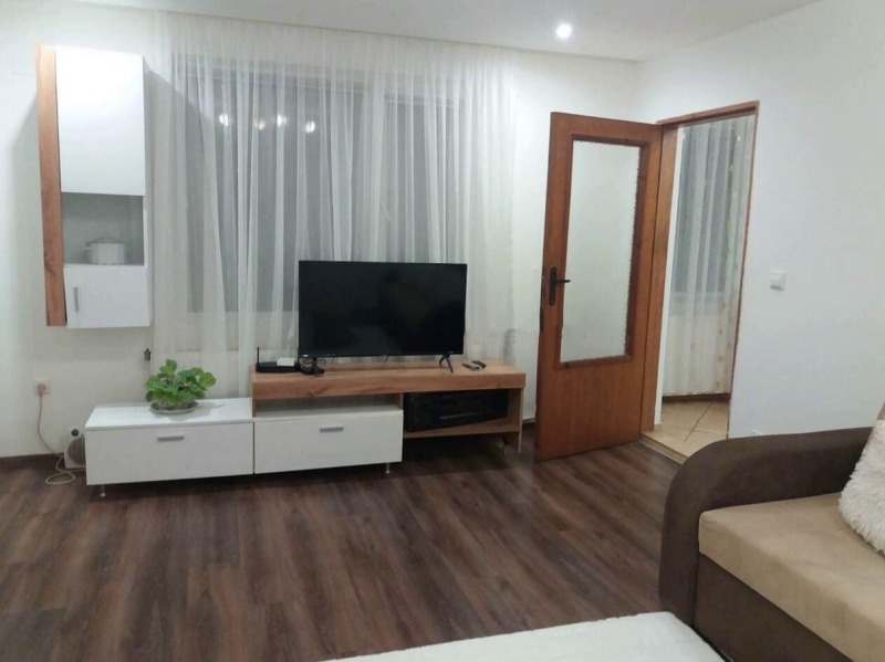 K pronájmu  1 ložnice Varna , Asparuchovo , 55 m2 | 83401719 - obraz [2]