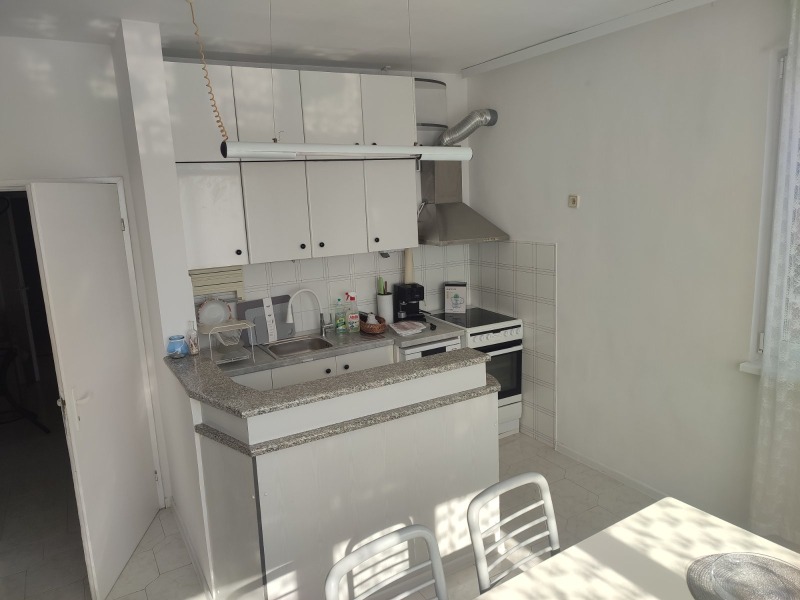 Дава под наем 3-СТАЕН, гр. Пловдив, Христо Смирненски, снимка 7 - Апартаменти - 52570642