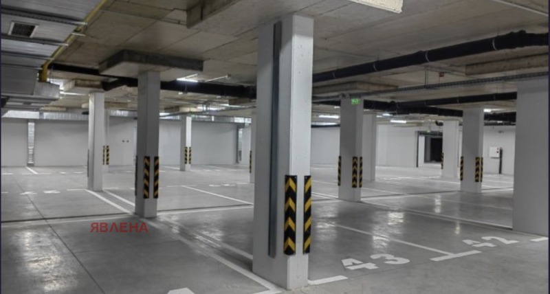 Дава под Наем ПАРКОМЯСТО в град София, Кръстова вада - 18 кв.м / 125 € » 244.48 лв., ЯВЛЕНА