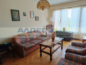 2 Schlafzimmer Mladost 2, Sofia 1