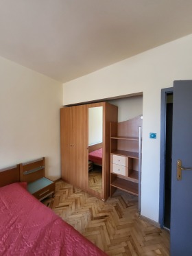 ���� ��� ���� 4-����� | Imot.bg � ����� ������ 10