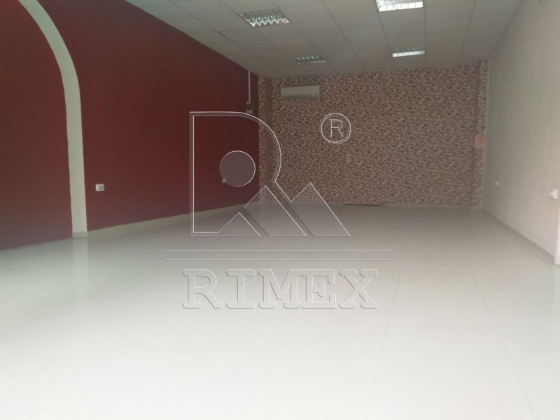 Προς ενοικίαση  Κατάστημα Πλοβδηβ , ΤΣενταρ , 105 τ.μ | 41672144 - εικόνα [3]