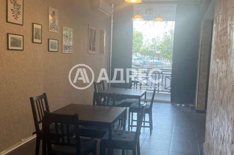 Para alugar  Comprar Sofia , Strelbichtche , 91 m² | 99150453 - imagem [2]
