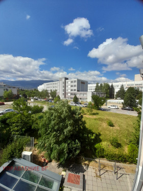 2 chambres Dianabad, Sofia 6