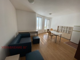 2 chambres Dianabad, Sofia 1