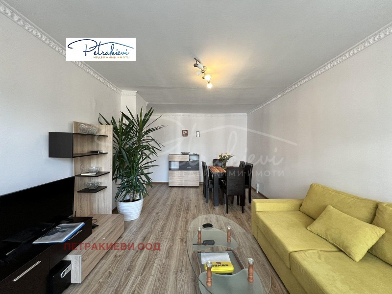 Til leje  1 soveværelse Burgas , Meden rudnik - zona B , 61 kvm | 69607326