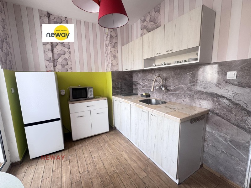 Дава под наем 3-СТАЕН, гр. Плевен, Широк център