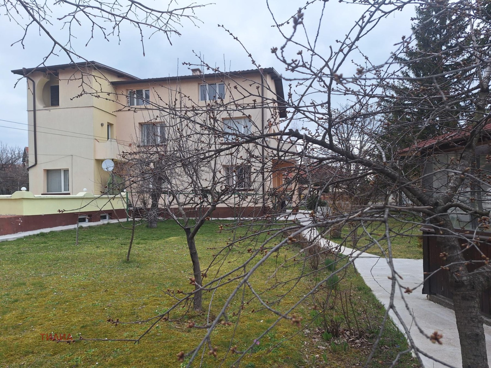 Дава под наем 2-СТАЕН, гр. София, гр. Банкя