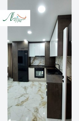 ���� ��� ���� 3-����� | Imot.bg � ����� ������ 12