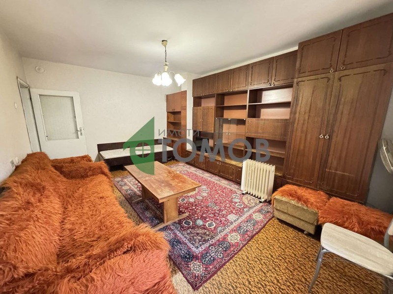 Zu vermieten  1 Schlafzimmer Schumen , Zentar , 80 qm | 89855235 - Bild [2]