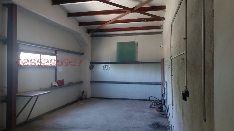 Дава под наем ПРОМ. ПОМЕЩЕНИЕ, гр. Карлово, област Пловдив, снимка 13 - Производствени сгради - 53469025