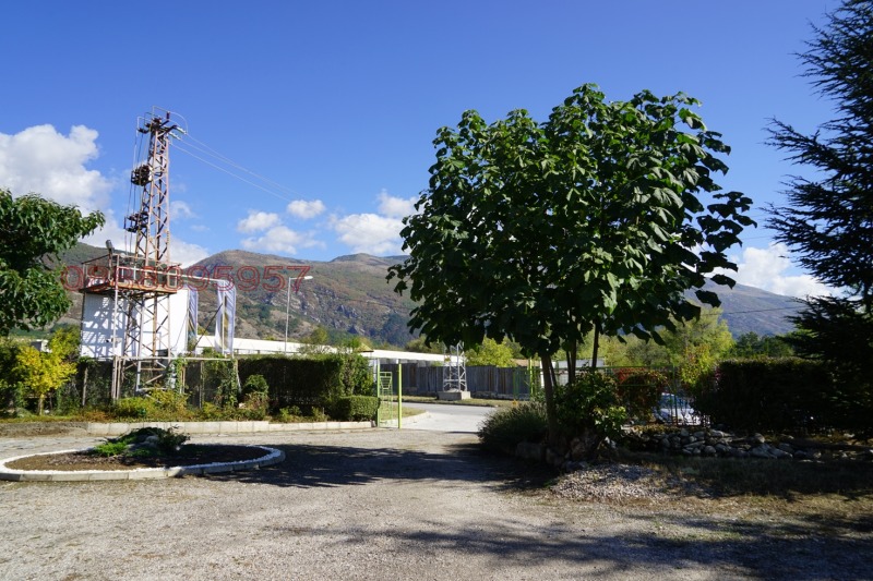 Дава под наем ПРОМ. ПОМЕЩЕНИЕ, гр. Карлово, област Пловдив, снимка 14 - Производствени сгради - 52752077