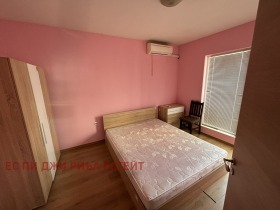 3 dormitorios Jadzhi Dimitar, Sofia 4