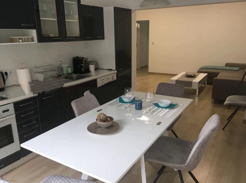 K pronájmu  3+ ložnice Sofia , Centar , 130 m2 | 37442350 - obraz [4]