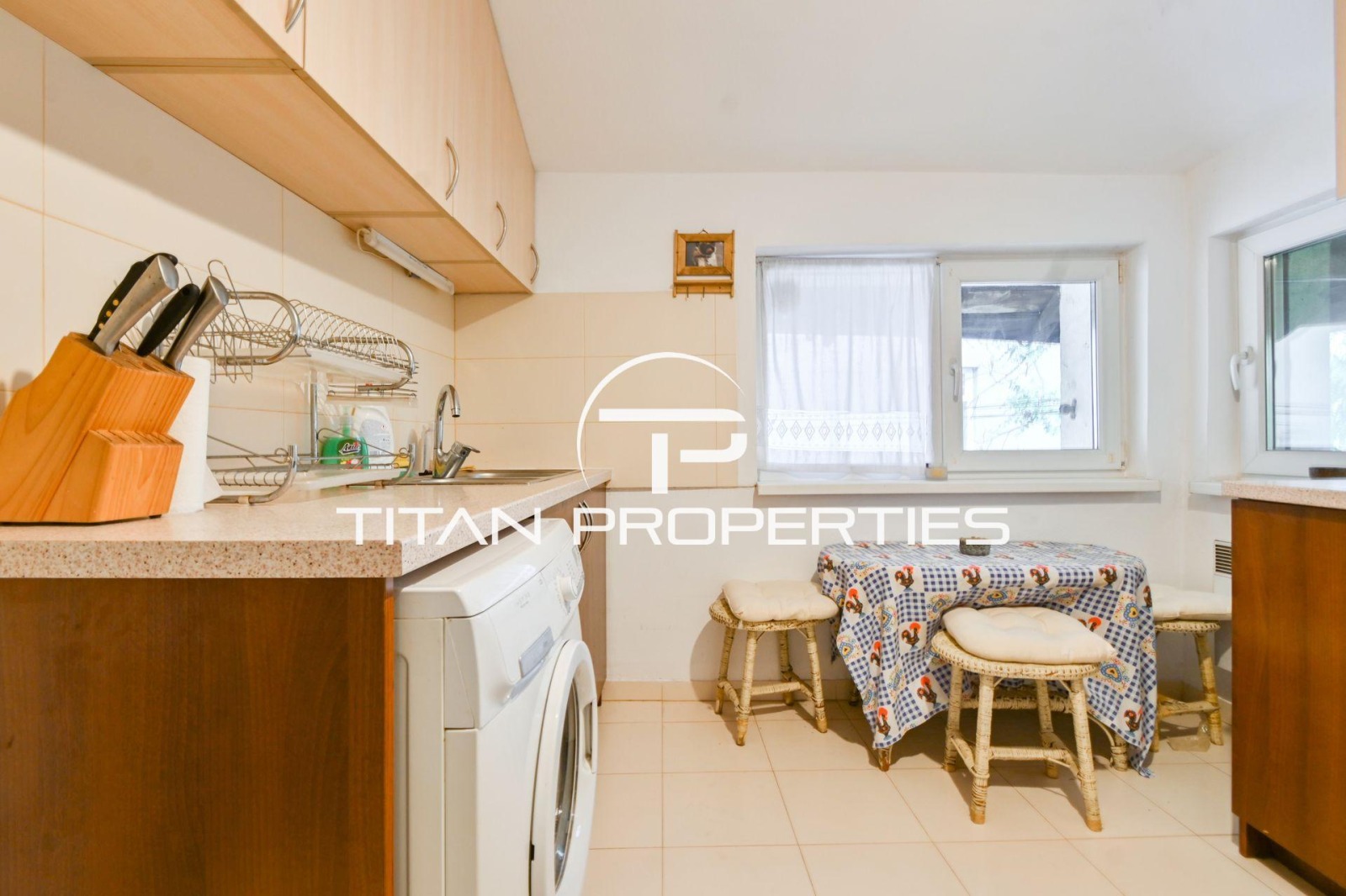 Дава под наем 2-СТАЕН, гр. София, Център, снимка 5 - Апартаменти - 53854367