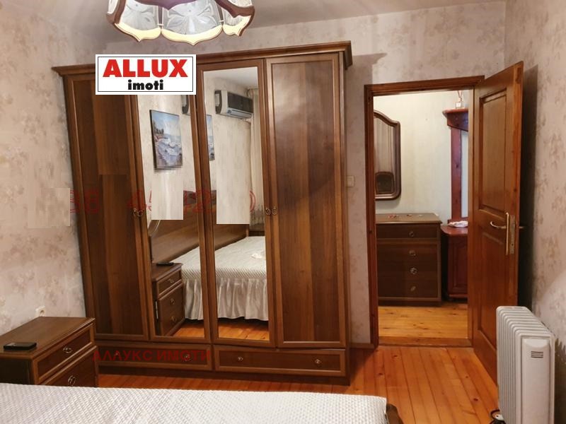 Da affittare  2 camere da letto Ruse , Tsentar , 100 mq | 33192154 - Immagine [9]