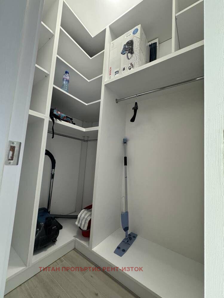 Дава под наем 3-СТАЕН, гр. Бургас, Славейков, снимка 4 - Апартаменти - 52771533