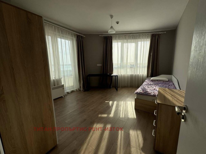 Дава под наем 3-СТАЕН, гр. Бургас, Славейков, снимка 5 - Апартаменти - 52771533