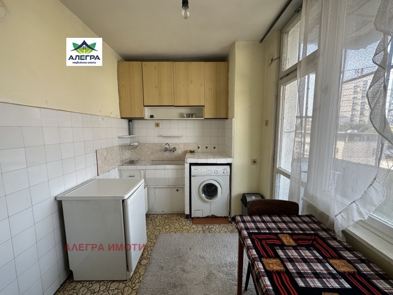 For Rent  1 bedroom Pazardzhik , Idealen tsentar , 77 sq.m | 28267178 - image [2]