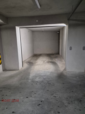 Garage Kolyu Fitcheto, Veliko Tarnovo