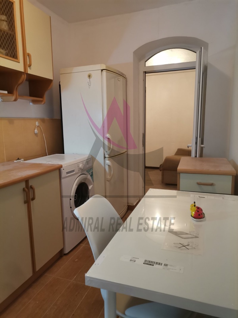 Дава под наем 2-СТАЕН, гр. Варна, Център