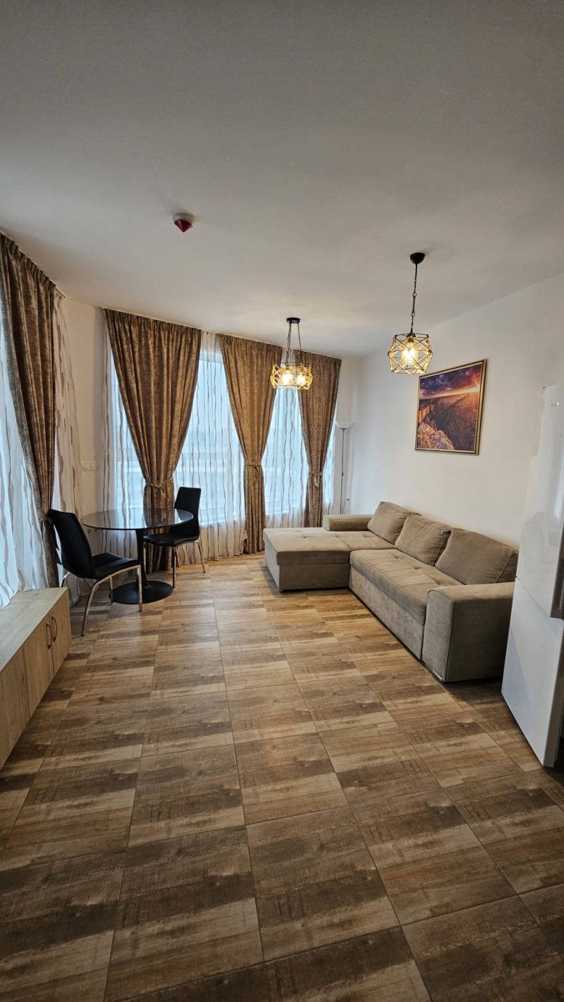 De inchiriat  1 dormitor Burgas , Slaveicov , 70 mp | 71039129 - imagine [4]