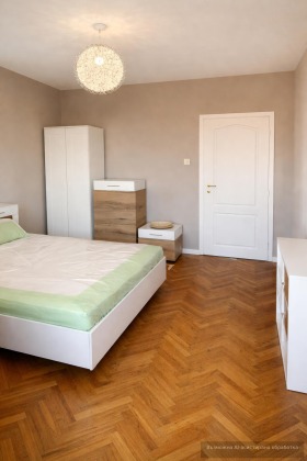 ���� ��� ���� 3-����� | Imot.bg � ����� ������ 3