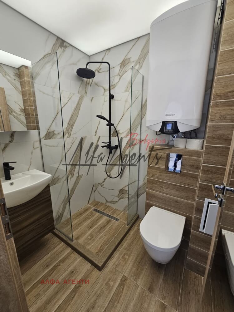 Zu vermieten  1 Schlafzimmer Warna , Wazraschdane 3 , 54 qm | 34860623 - Bild [5]