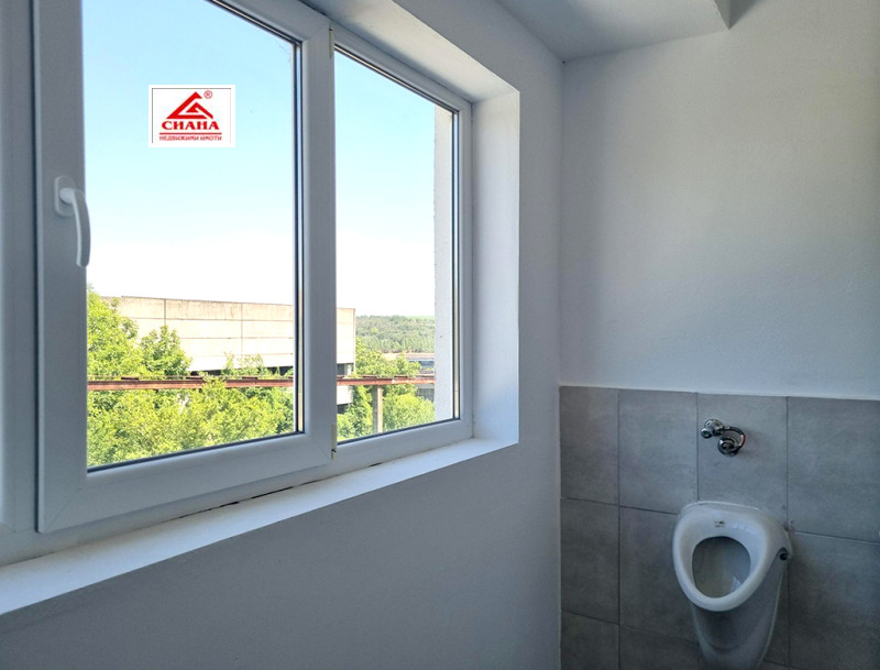 Дава под наем СКЛАД, гр. Бяла, област Русе, снимка 7 - Складове - 52400724