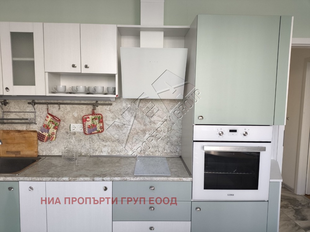 Дава под наем 2-СТАЕН, гр. Бургас, Център, снимка 2 - Апартаменти - 53105600