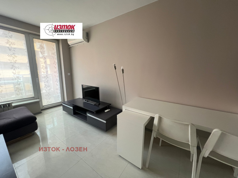 Дава под наем 2-СТАЕН, гр. София, Център, снимка 3 - Апартаменти - 53444459