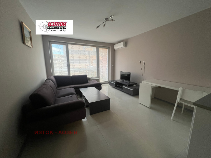 Дава под наем 2-СТАЕН, гр. София, Център