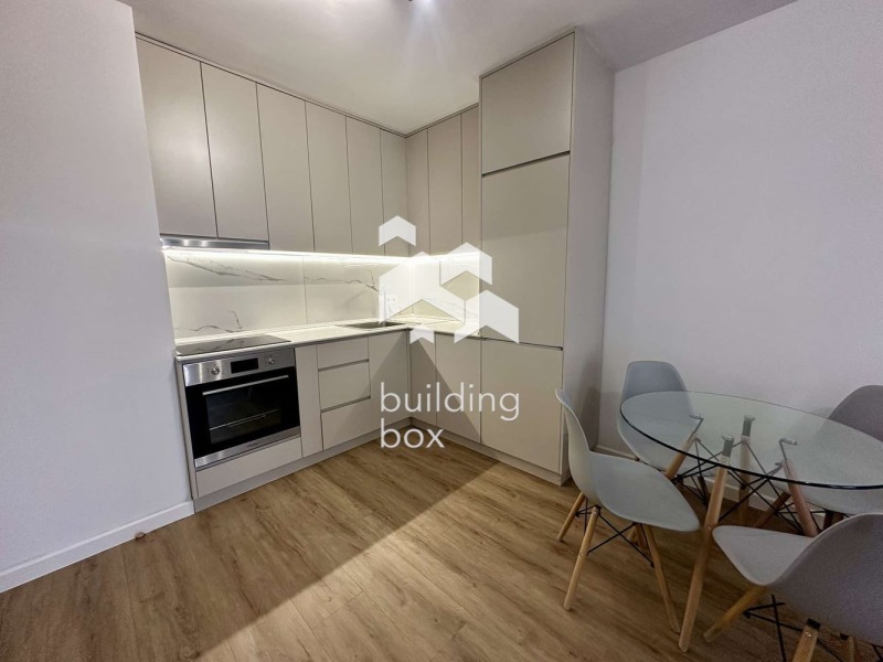 Дава под нем  3-стаен, град София, Център •  930 EUR • ID 73765357 — holmes.bg - [1] 