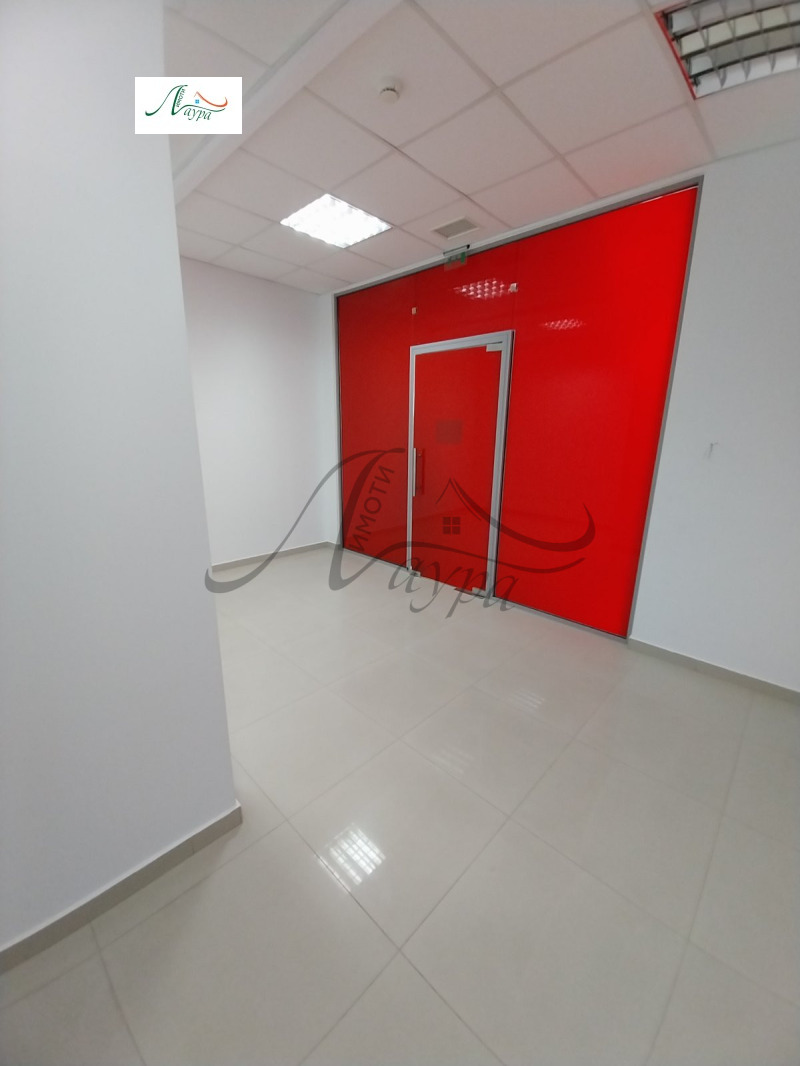 Para alugar  Escritório Chumen , Centar , 25 m² | 76918428 - imagem [2]