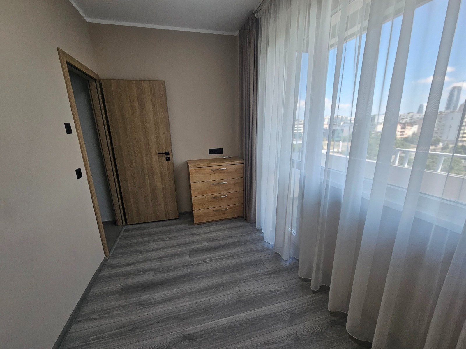 Дава под наем 3-СТАЕН, гр. София, Младост 1, снимка 6 - Апартаменти - 55624097