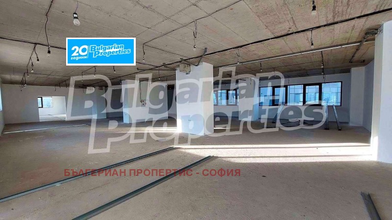 Дава под Наем ОФИС в град София, Студентски град - 422 кв.м / 3 384 € » 6 618.53 лв., БЪЛГЕРИАН ПРОПЕРТИС - СОФИЯ