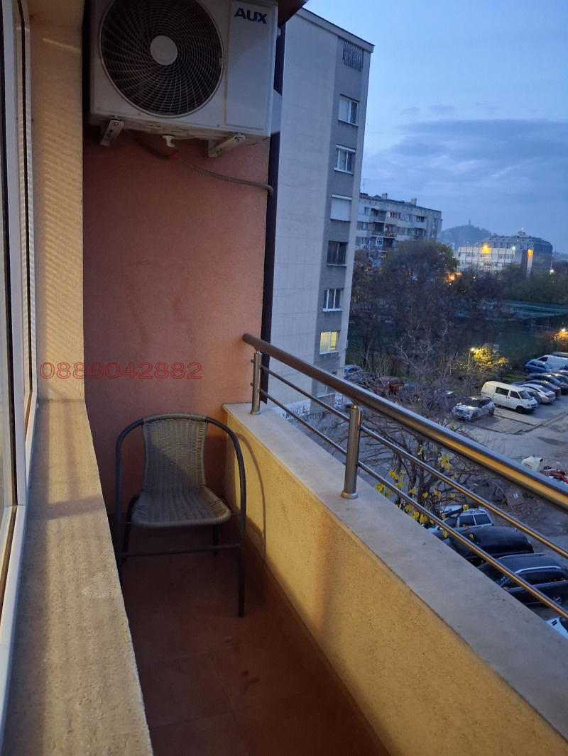 Дава под наем 2-СТАЕН, гр. Пловдив, Сточна гара, снимка 4 - Апартаменти - 52976423