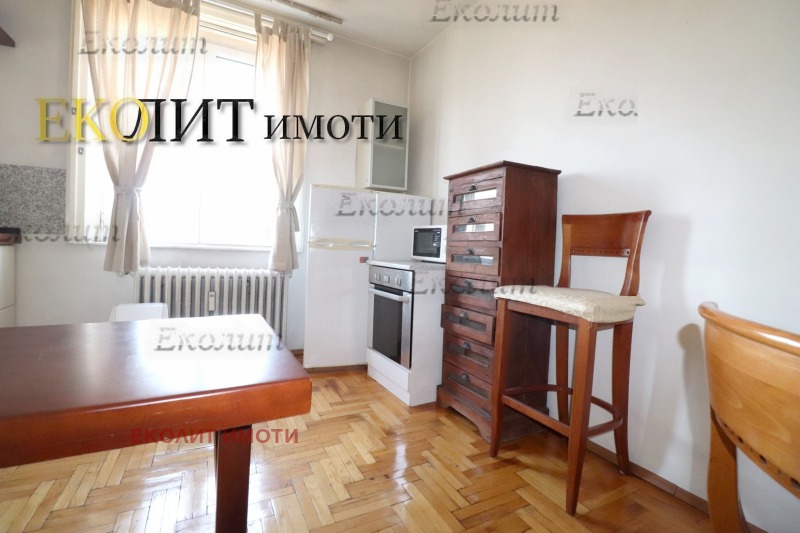 Zu vermieten  2 Schlafzimmer Sofia , Medizinska akademija , 80 qm | 98946612 - Bild [2]