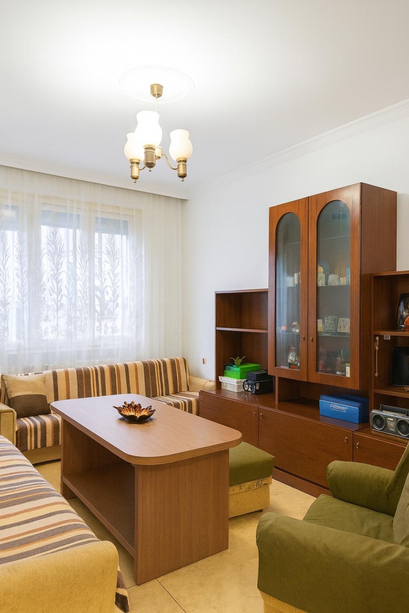 Para alugar  Casa Plovdiv , Proslav , 124 m² | 96019086 - imagem [3]
