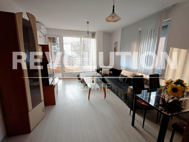 Para alugar  2 quartos Plovdiv , Mladejki Halm , 130 m² | 74993073 - imagem [10]