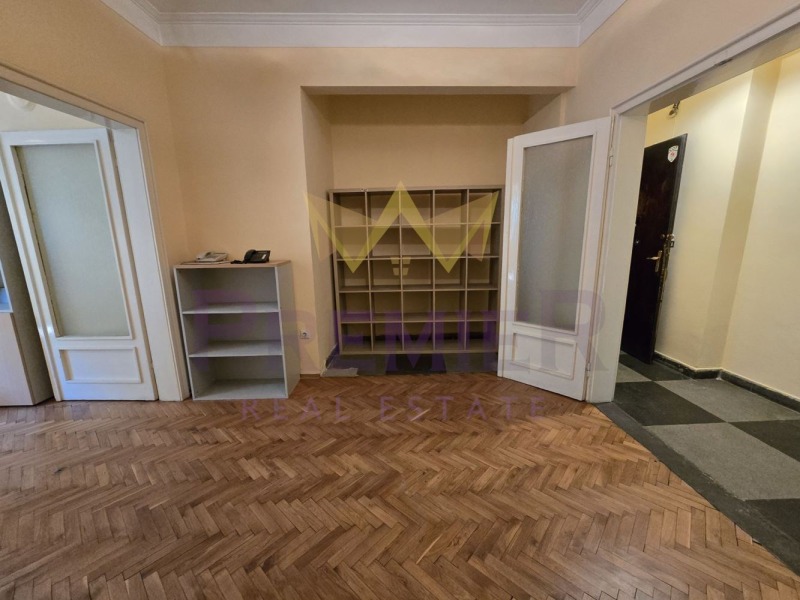 Kiadó  3 hálószobás Sofia , Oborishte , 77 négyzetméter | 20222585 - kép [3]