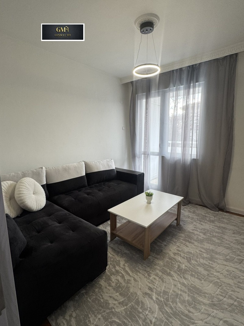 Дава под наем МНОГОСТАЕН, гр. Плевен, Идеален център