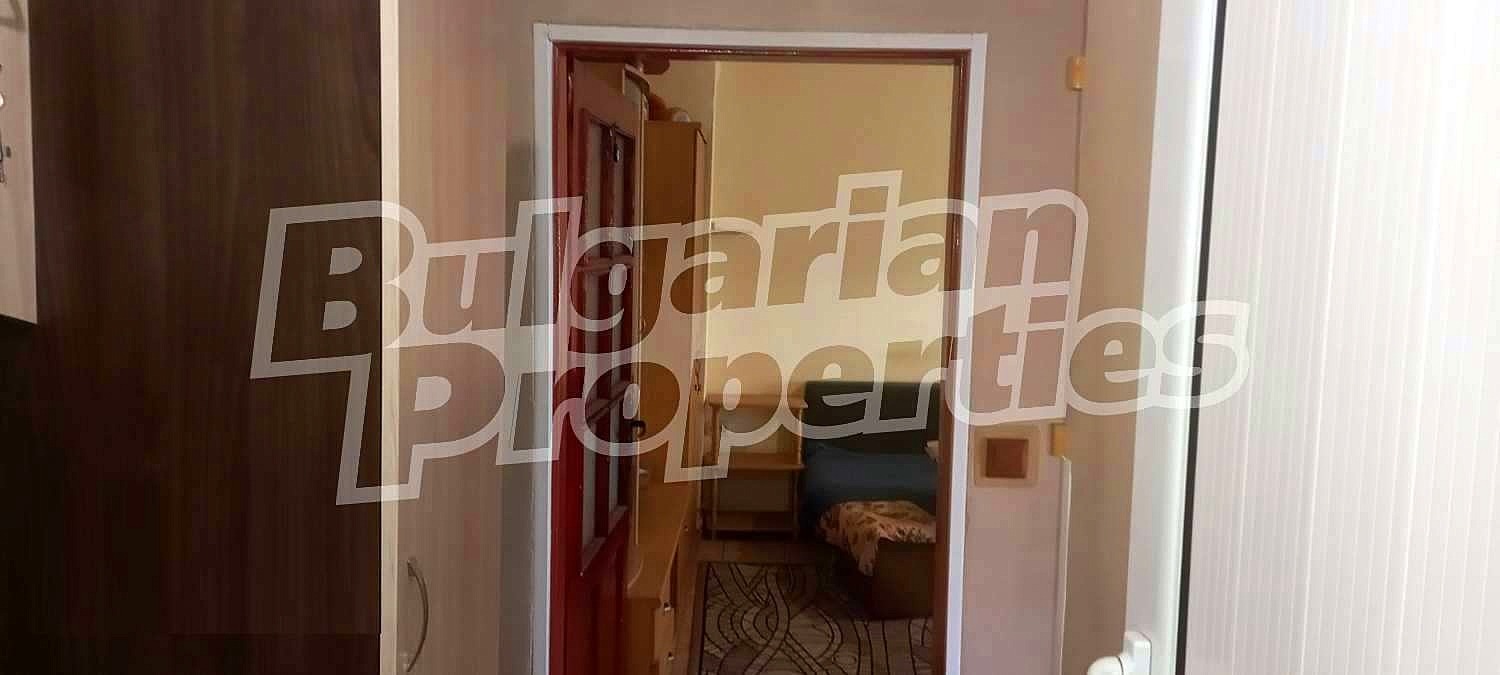 Дава под наем 4-СТАЕН, гр. Варна, Аспарухово, снимка 2 - Апартаменти - 51910983