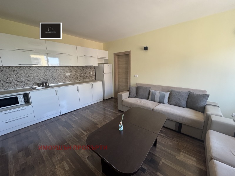 Дава под наем  3-стаен град София , Малинова долина , 120 кв.м | 92959438